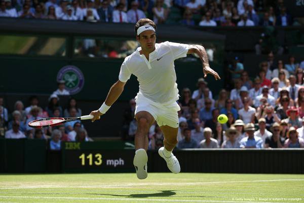 Roger Federer cel mai bine plătit sportiv din ultimul an